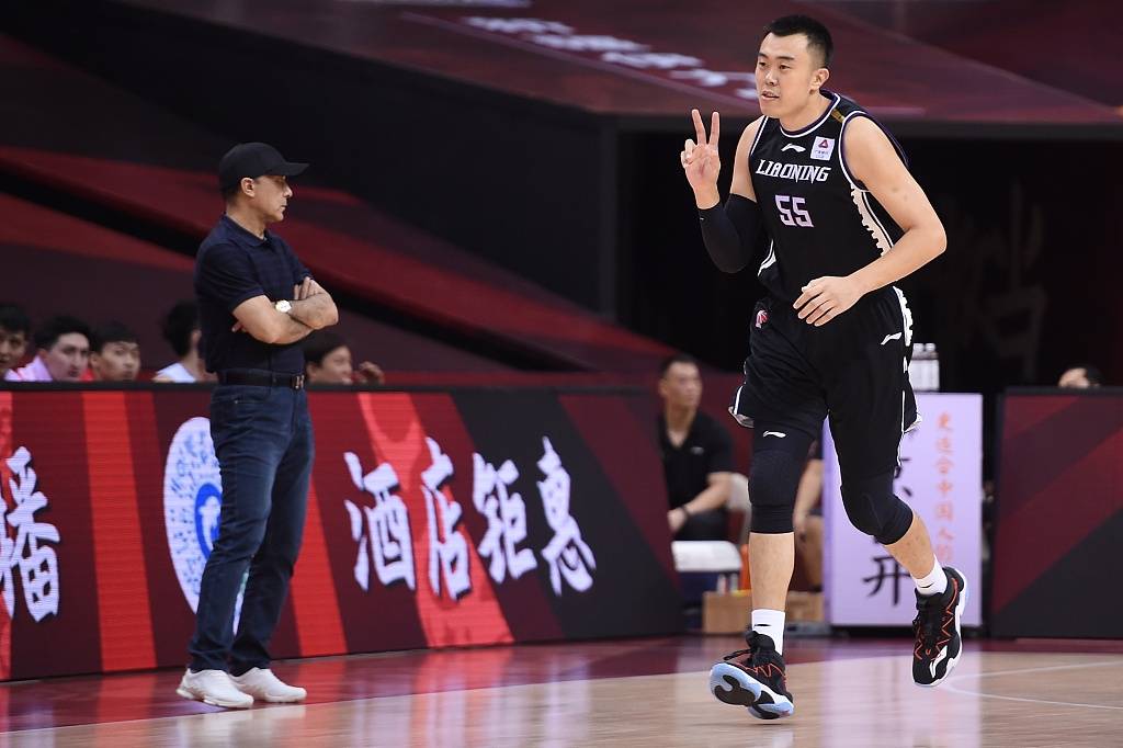 贝博体育-包含赛地聚焦——欧联关键时刻热度飙升，辽宁本钢强势反弹，态度坚定，轮换策略成焦点的词条-贝博体育